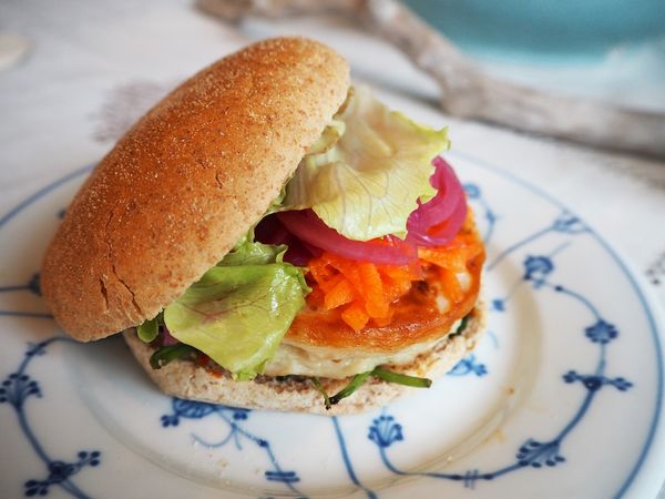 Proteinburger med fisk og masse C-vitamin