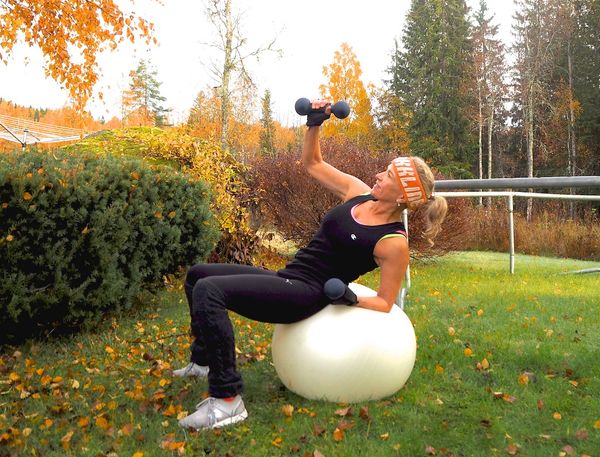 Få flotte overarmer og byste med manualer!